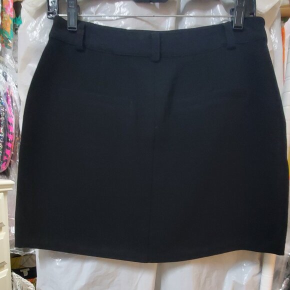 CINQ A SEPT HERITAGE PATCH MINI SKORT  SIZE 6 - Picture 2 of 5